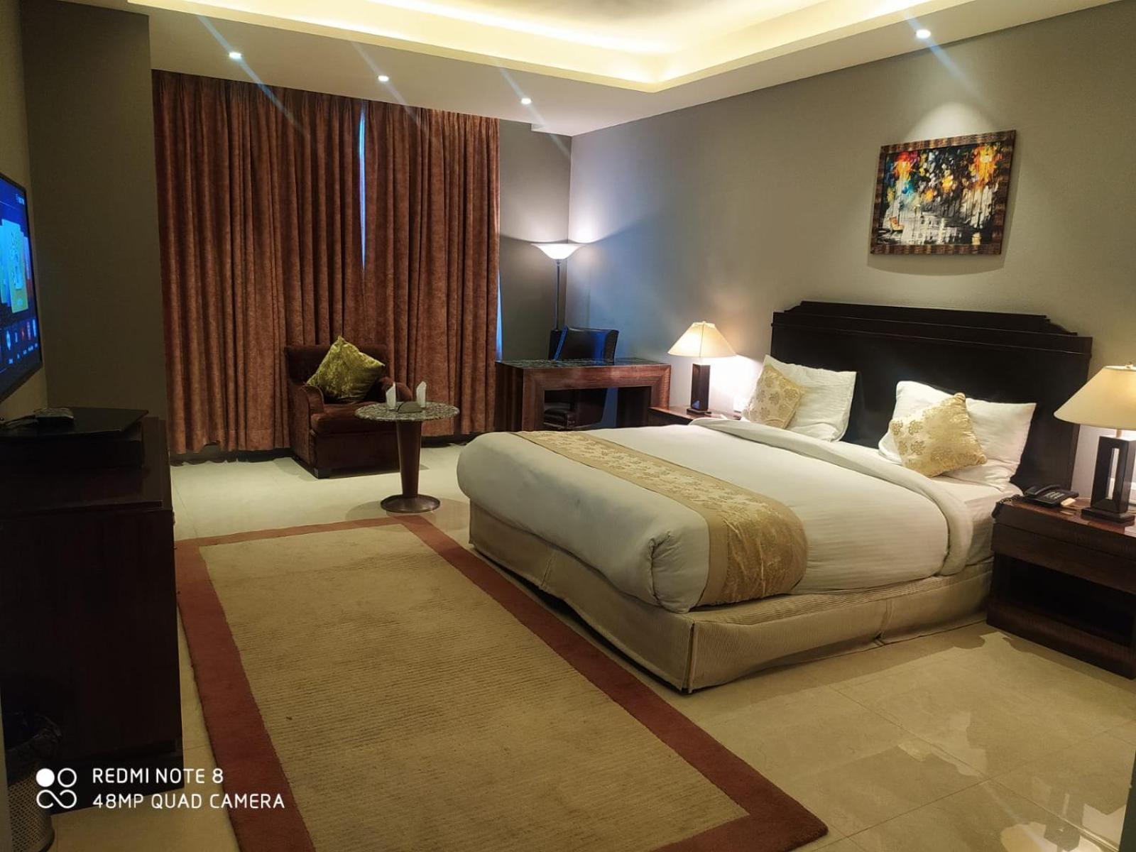 Hotel Airport Lotus 10 Minutes Delhi Aerocity Metro New Delhi